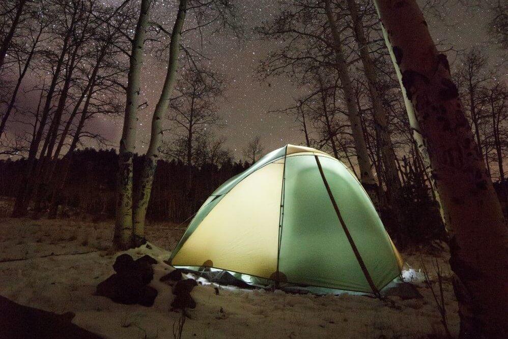 冬キャンプに必要な持ち物は？寒さ対策の必需品や服装を紹介