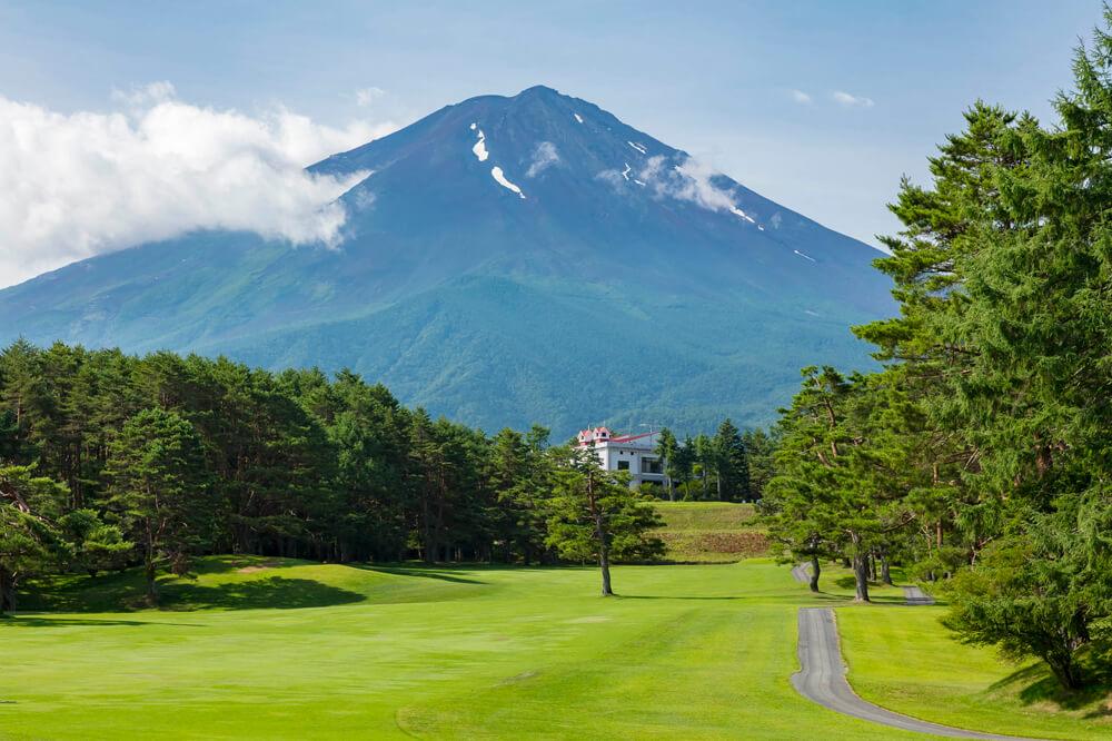 ゴルフシーズン到来！おすすめ山梨絶景ゴルフ場！