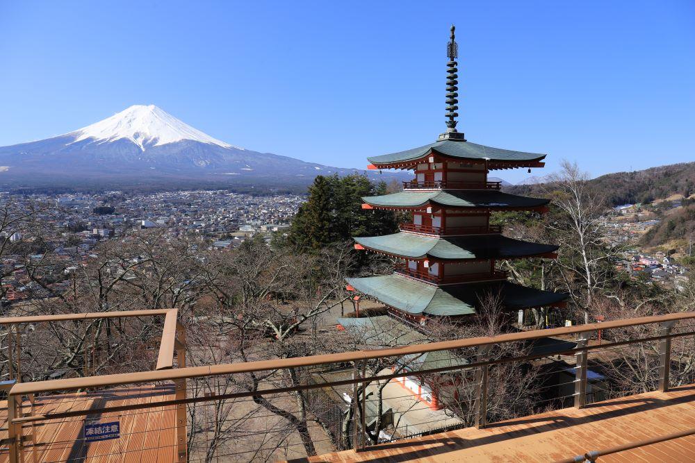 新倉山浅間公園